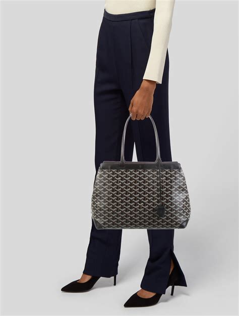 goyard bellechasse price 2020|Goyard Goyardine Bellechasse PM .